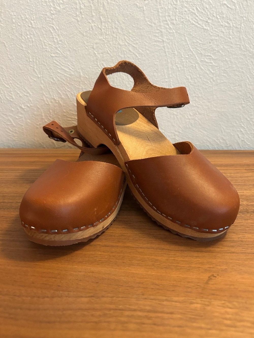 MIA Sofia leather clog sz 38